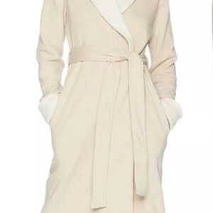 Gorgeous High End UGG New w/ Tags Luxurious Bath/ Spa Robe. Retail $130. Oatmeal